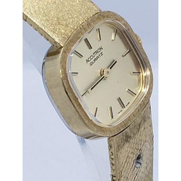 Vintage Bulova Accutron Women Gold Watch - Picture 1 of 11